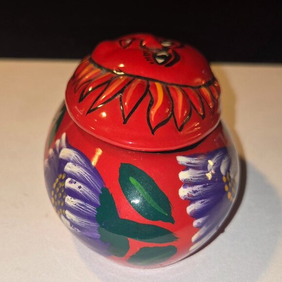 Hand-Painted Ceramic Sunflower Design Oval Trinket Box With Lid - Picture 4 of 9